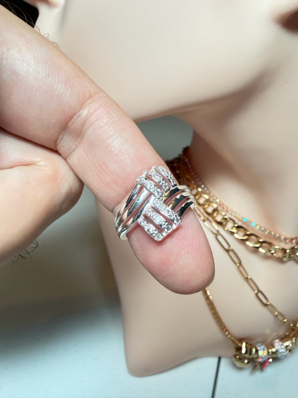 S925 Silver Vintage Zircon Crystal Ring. - Picture 6 of 8